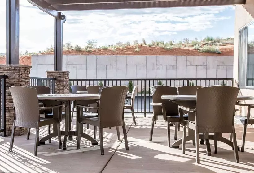 Отель Sleep Inn & Suites Page At Lake Powell