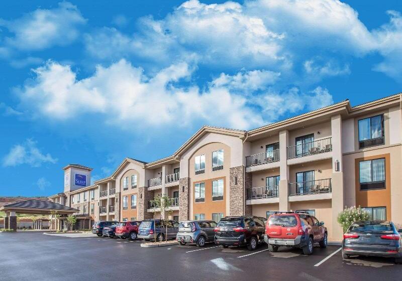 Отель Sleep Inn & Suites Page At Lake Powell
