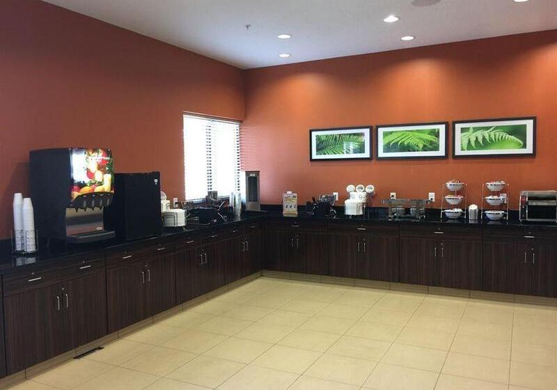 Отель Sleep Inn & Suites Page At Lake Powell