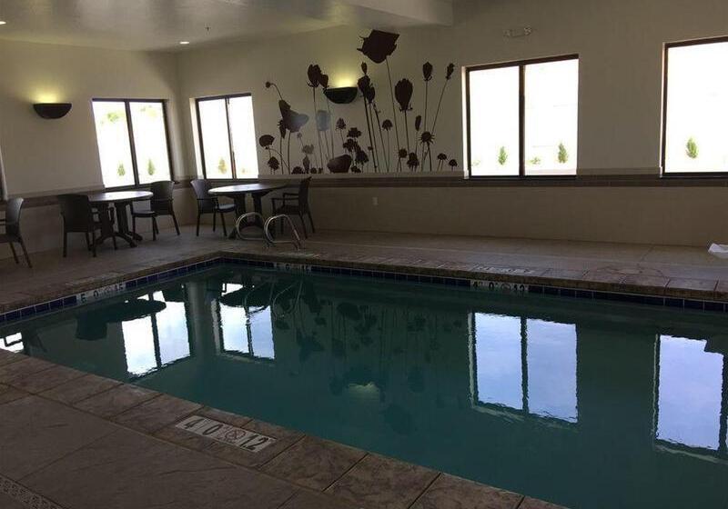 Отель Sleep Inn & Suites Page At Lake Powell