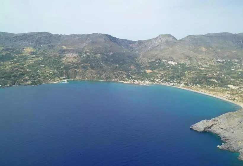 ホテル Thalassa House Apartments