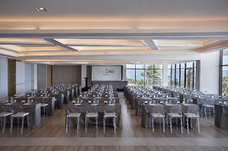 ホテル The Lind Boracay