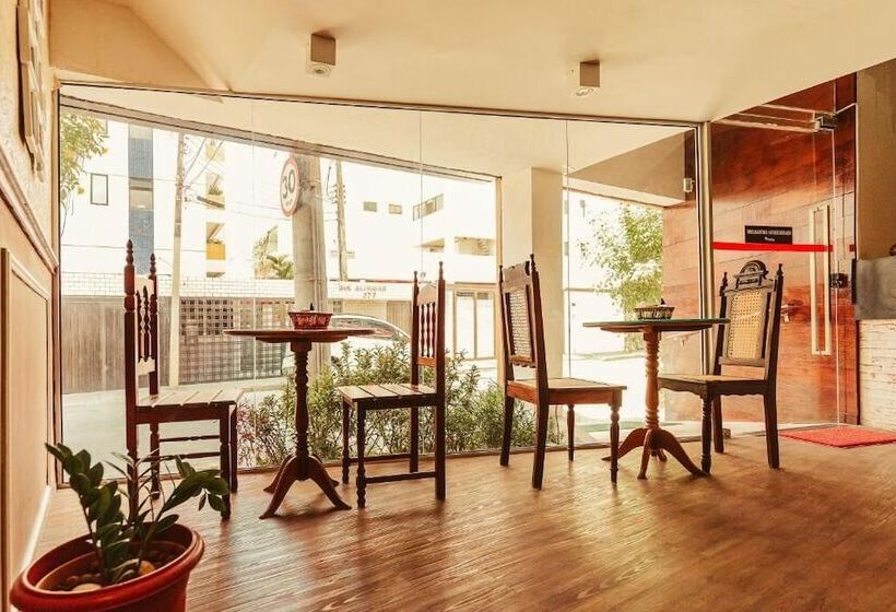 هتل Vivaz Boutique