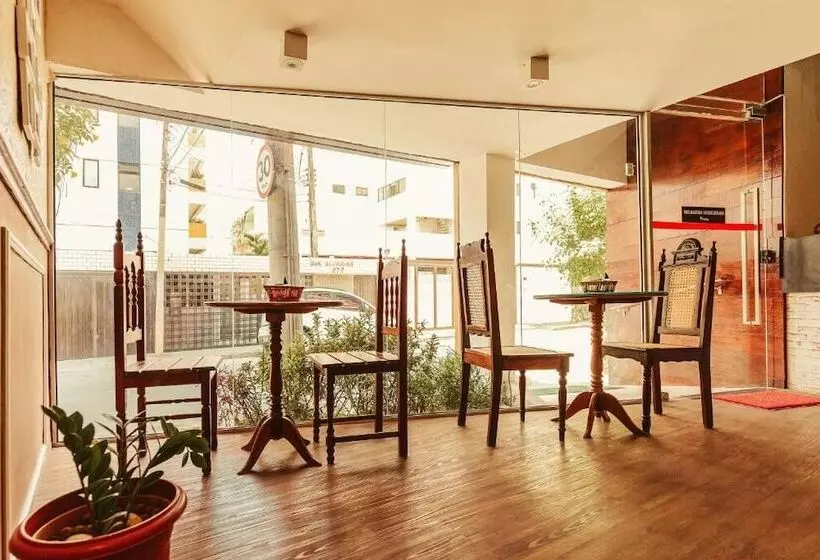 هتل Vivaz Boutique