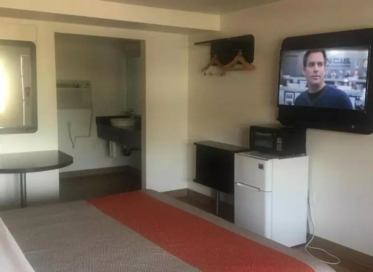 Motel 6 Bremerton, Wa