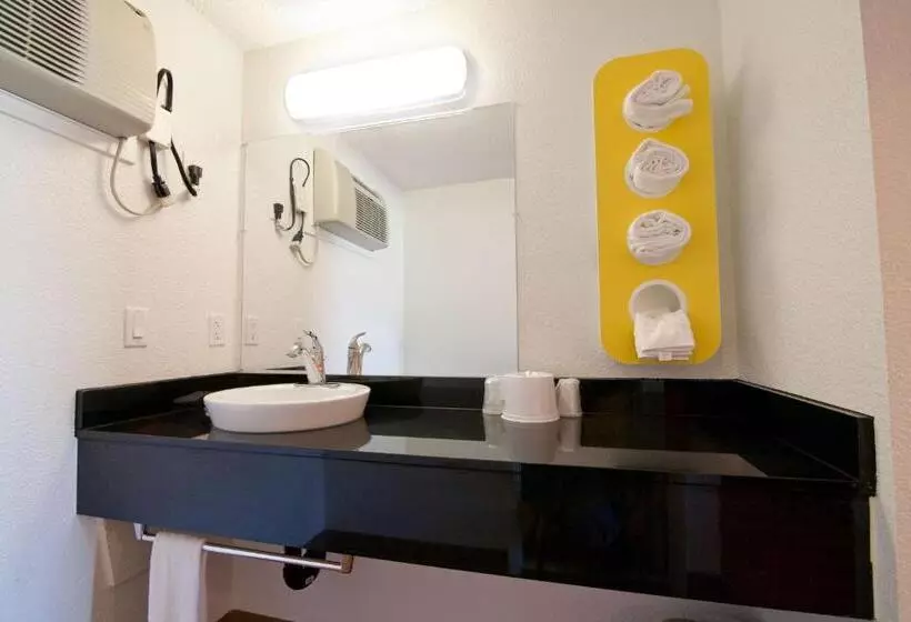 Motel 6 Bremerton, Wa