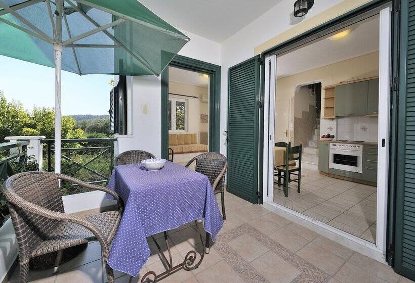 Paris Village Apartments