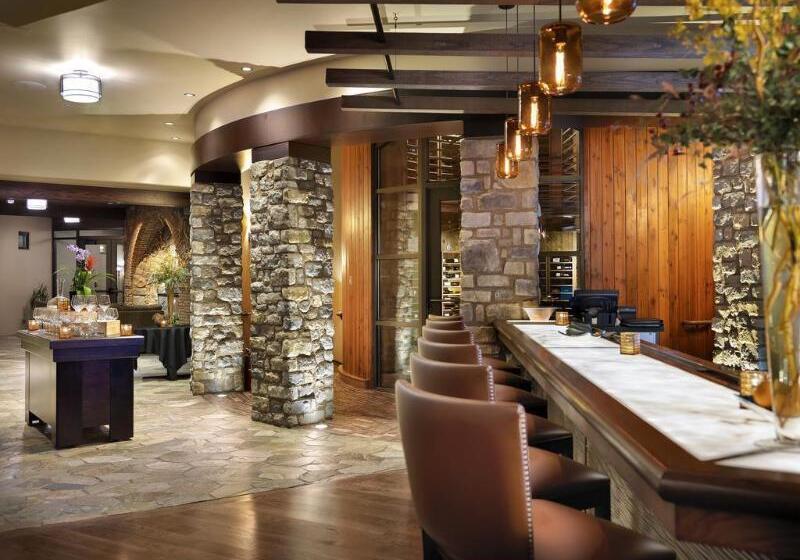 Flying Horse Resort & Club