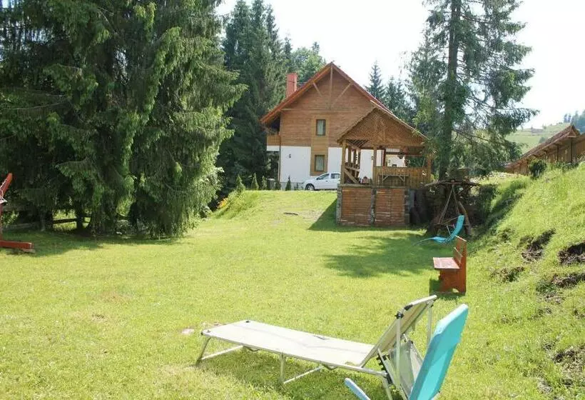 ペンション Arnica Montana