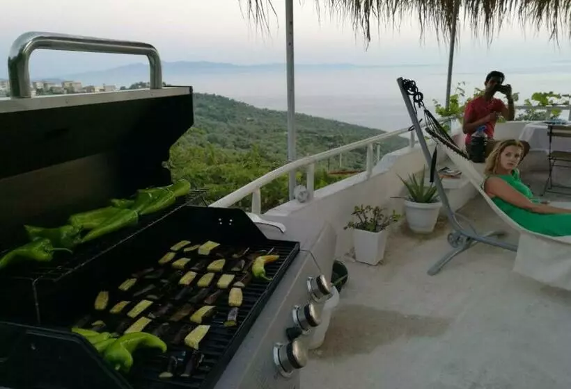 پانسیون Piqeras Relax Guest House