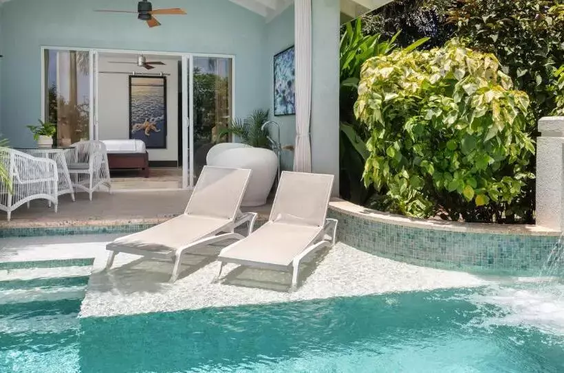 استراحتگاه Sandals Halcyon Beach - All Inclusive Couples Only