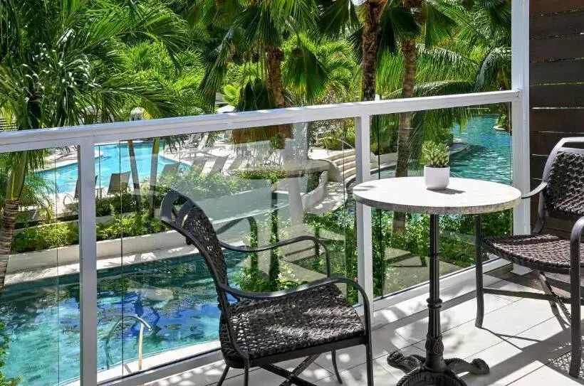 استراحتگاه Sandals Halcyon Beach - All Inclusive Couples Only