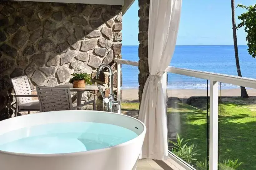 استراحتگاه Sandals Halcyon Beach - All Inclusive Couples Only