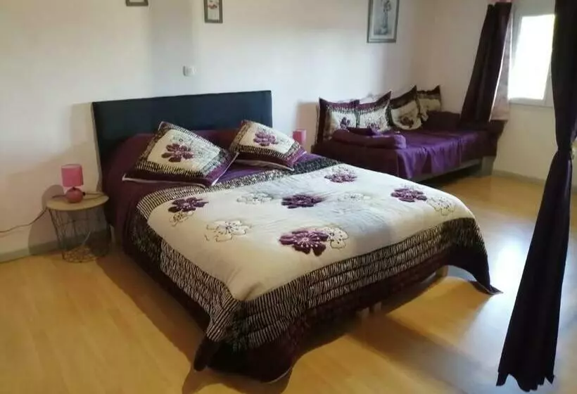 Aamiaismajoitus (B&B) Les Tourterelles