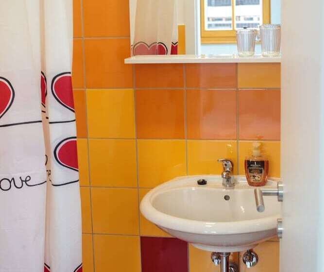 Bikeski Family Hotel, B&b, Apartaments, Rooms