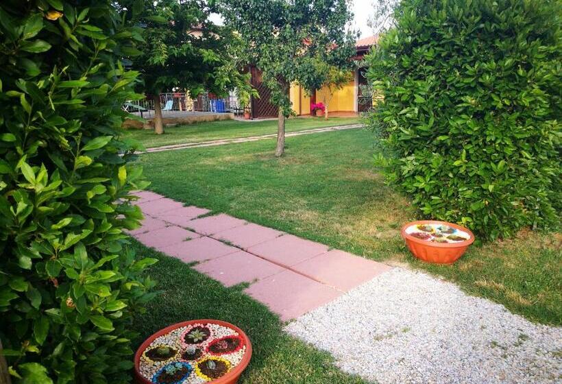 هتل Agriturismo Alturetta