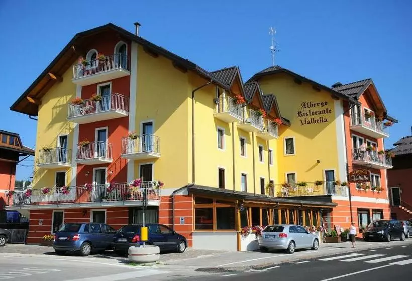Hotelli Albergo Valbella