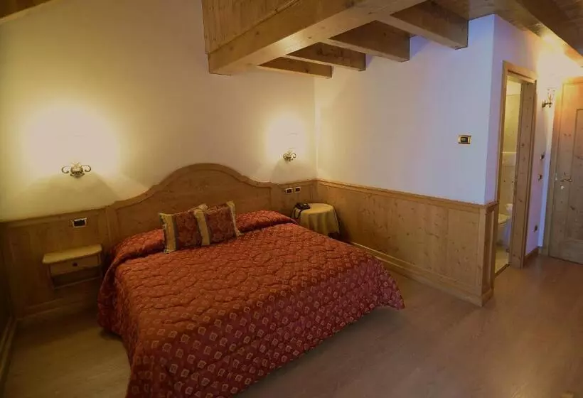 Hotelli Albergo Valbella