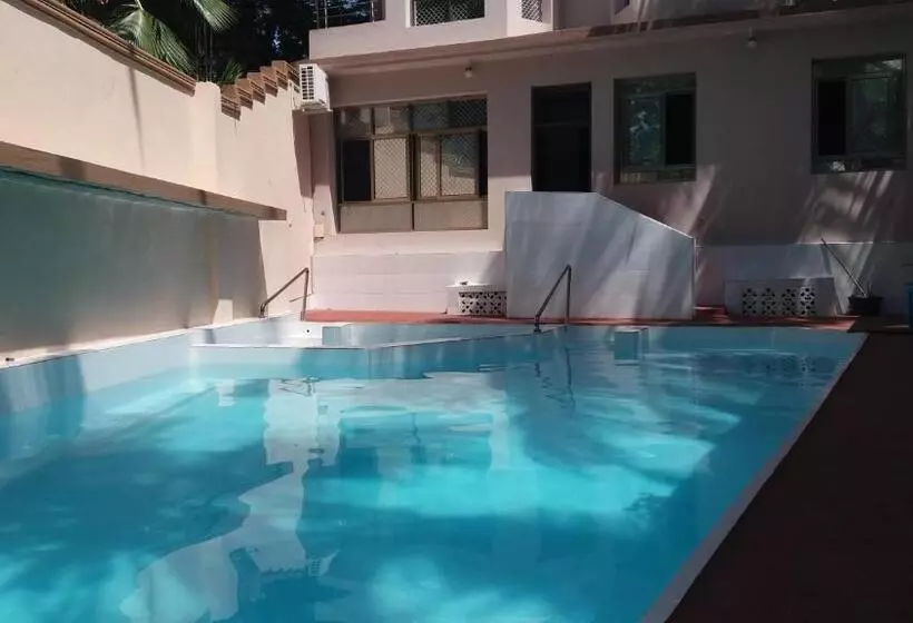 هتل Ayodya Suites Nyali