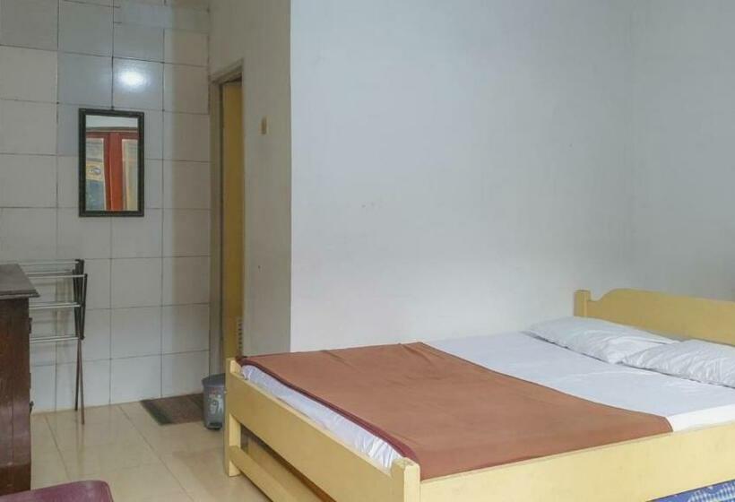 Hotel Jaya Kusuma Near Candi Prambanan Mitra Reddoorz