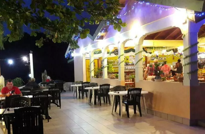 هتل Sunset Bay Club All Inclusive