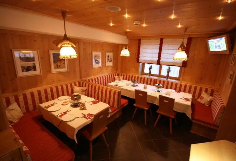 هتل Talheimer Grias Di & Hoamat Since 1958 Inklusive Therme Tauern Spa & Jokercard
