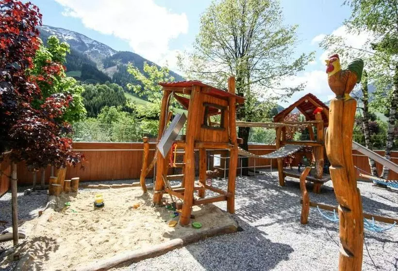 هتل Talheimer Grias Di & Hoamat Since 1958 Inklusive Therme Tauern Spa & Jokercard