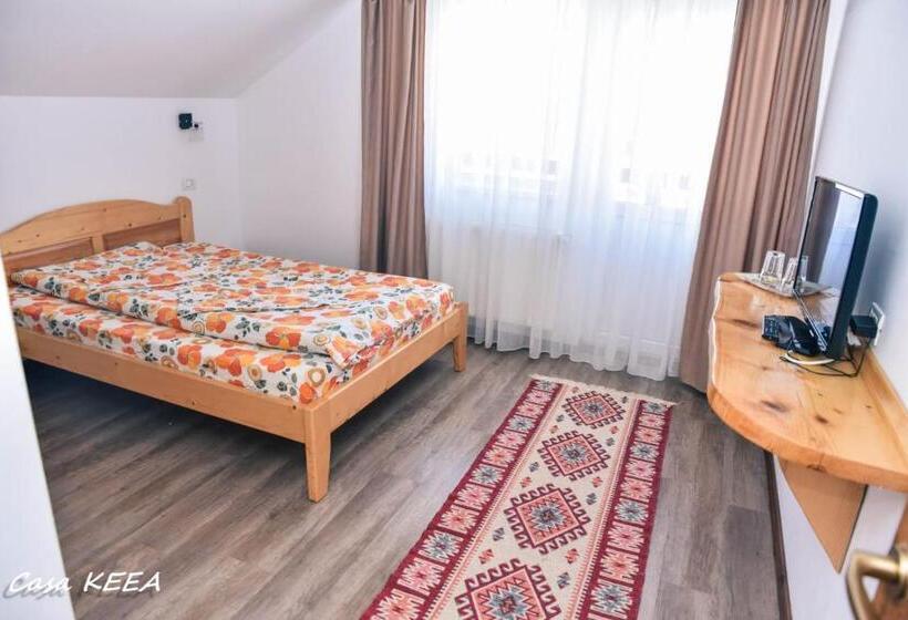 פנסיון Casa Keea