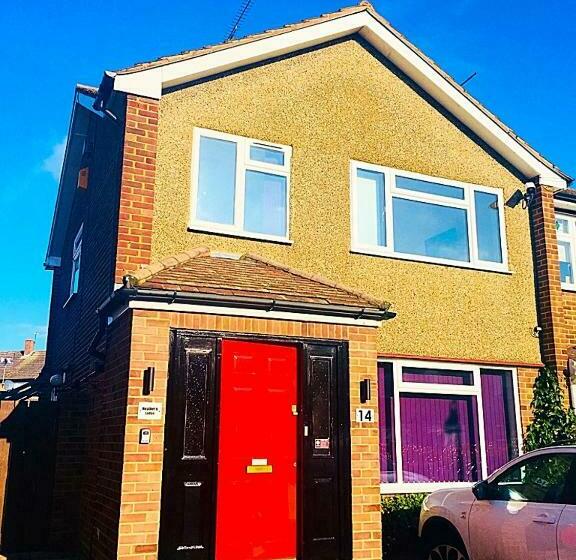 بنسيون Heather S Lodge