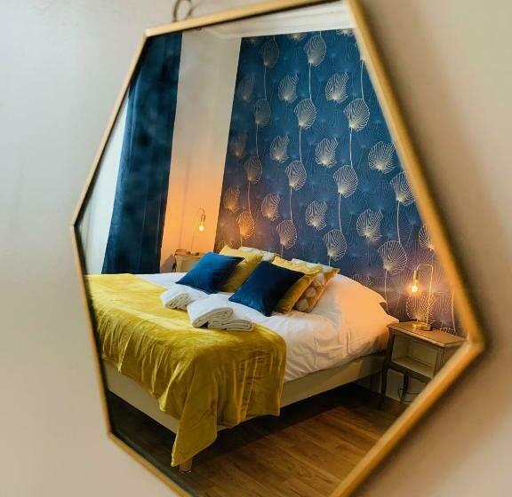 ペンション La Maison D Emilie Chambres D Hôtes