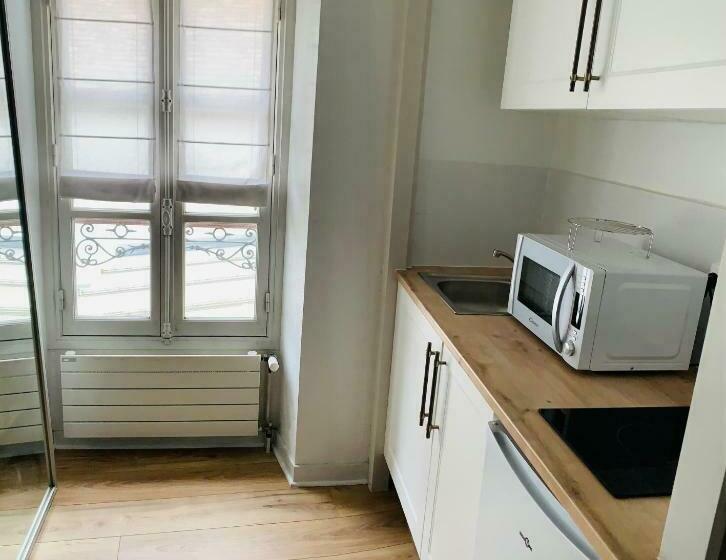 ペンション La Maison D Emilie Chambres D Hôtes