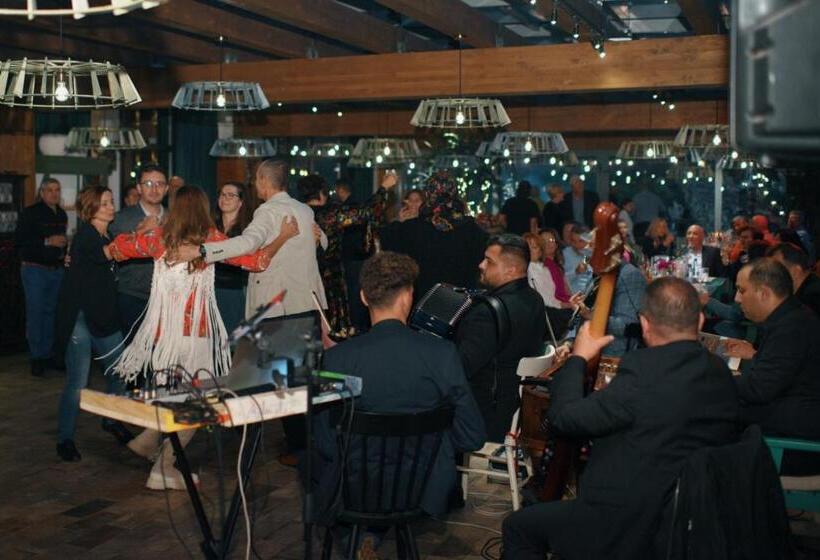 Pension Conacul Vanatorului