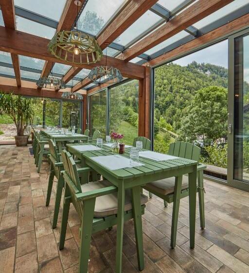 Pension Conacul Vanatorului