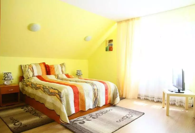 Lomakeskus Perla Bálványos Gyöngye