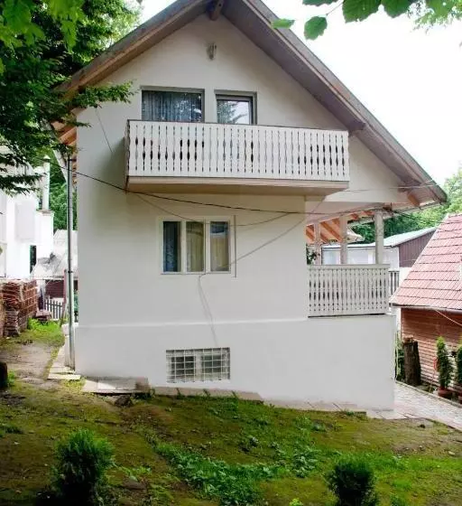 Lomakeskus Perla Bálványos Gyöngye