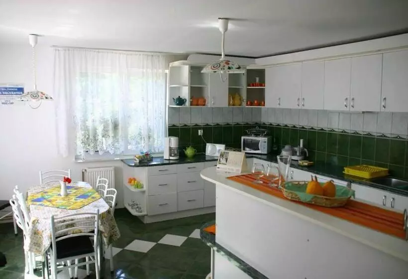 Lomakeskus Perla Bálványos Gyöngye