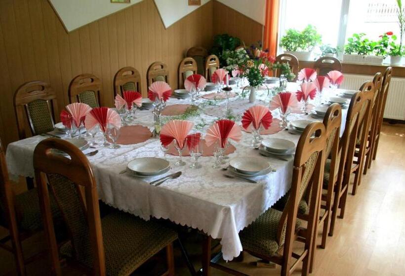 استراحتگاه Perla Bálványos Gyöngye