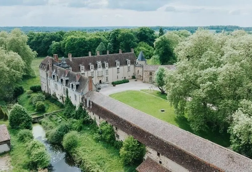 ベッドアンドブレックファースト Chateau Du Fraisse