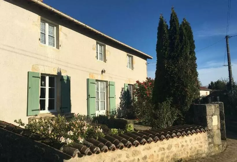 Aamiaismajoitus (B&B) La Maison D Olives