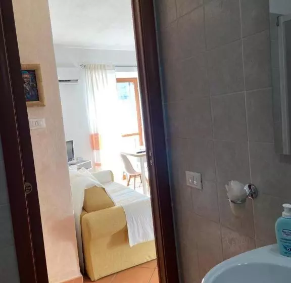 ベッドアンドブレックファースト Sa Domo De Su Re