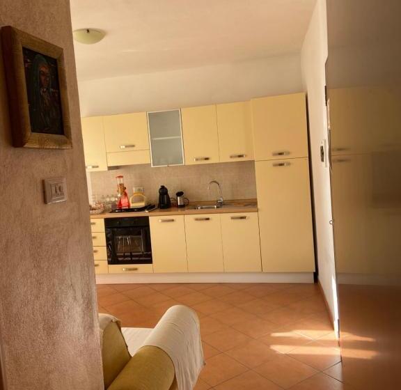 住宿加早餐  Sa Domo De Su Re