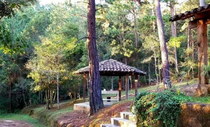 هتل Cabañas Bosque Llano De La Virgen