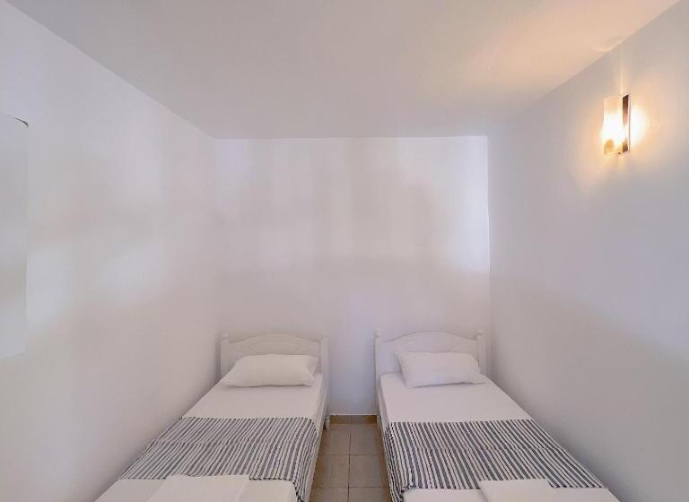 هتل Garden Villa Naza