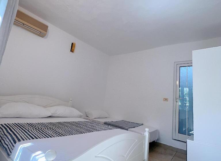 هتل Garden Villa Naza