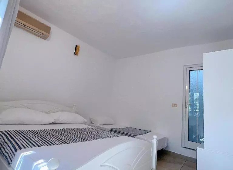 هتل Garden Villa Naza