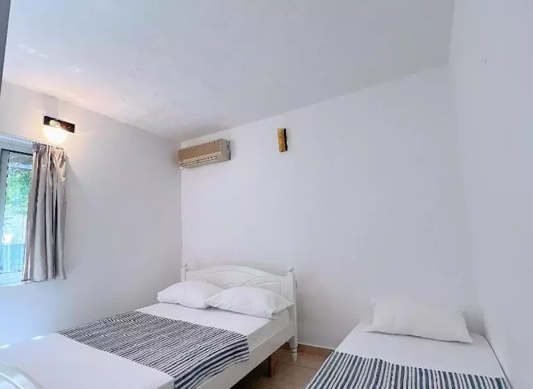 هتل Garden Villa Naza