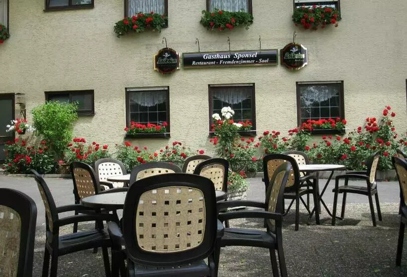 Hotelli Gasthaus Sponsel