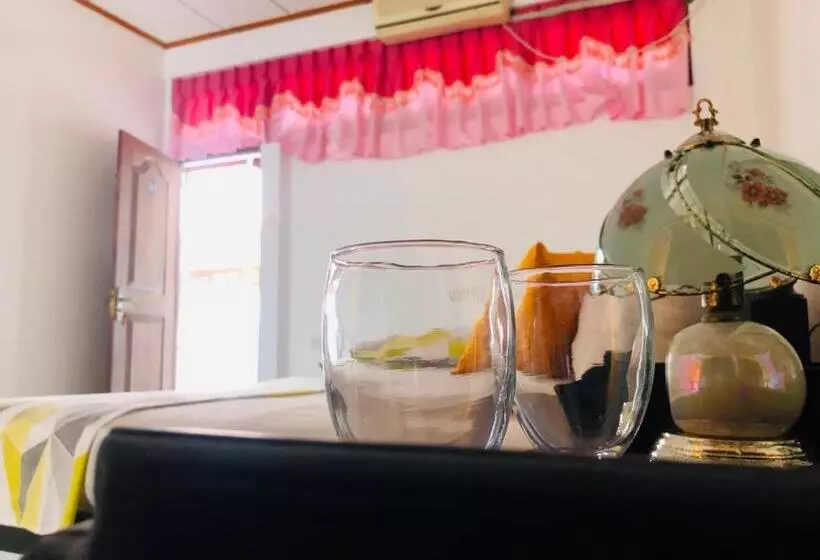 Hotelli Grand Camellia