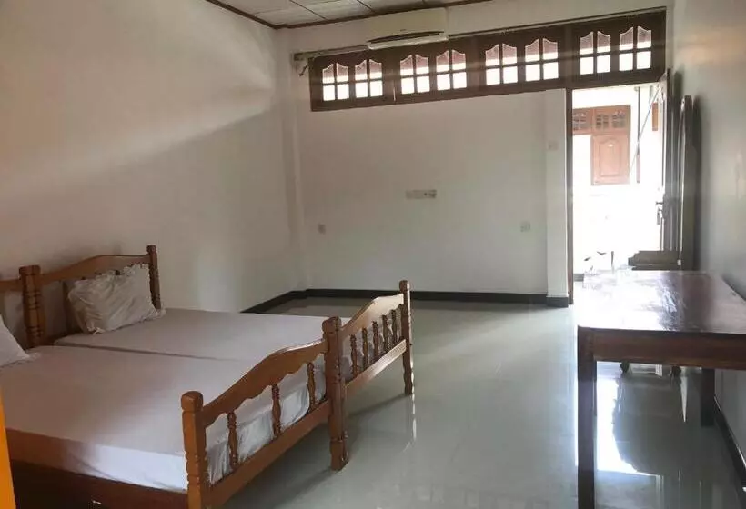 Hotelli Grand Camellia