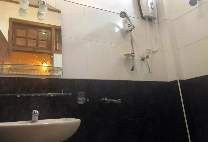 Hotelli Grand Camellia